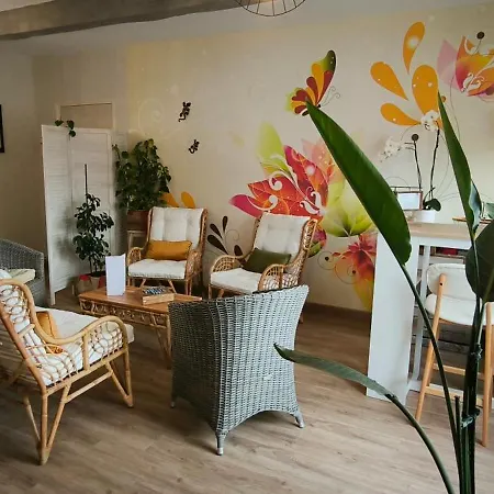 Au Nid De Mesanges فندق مبيت وإفطار Colonzelle